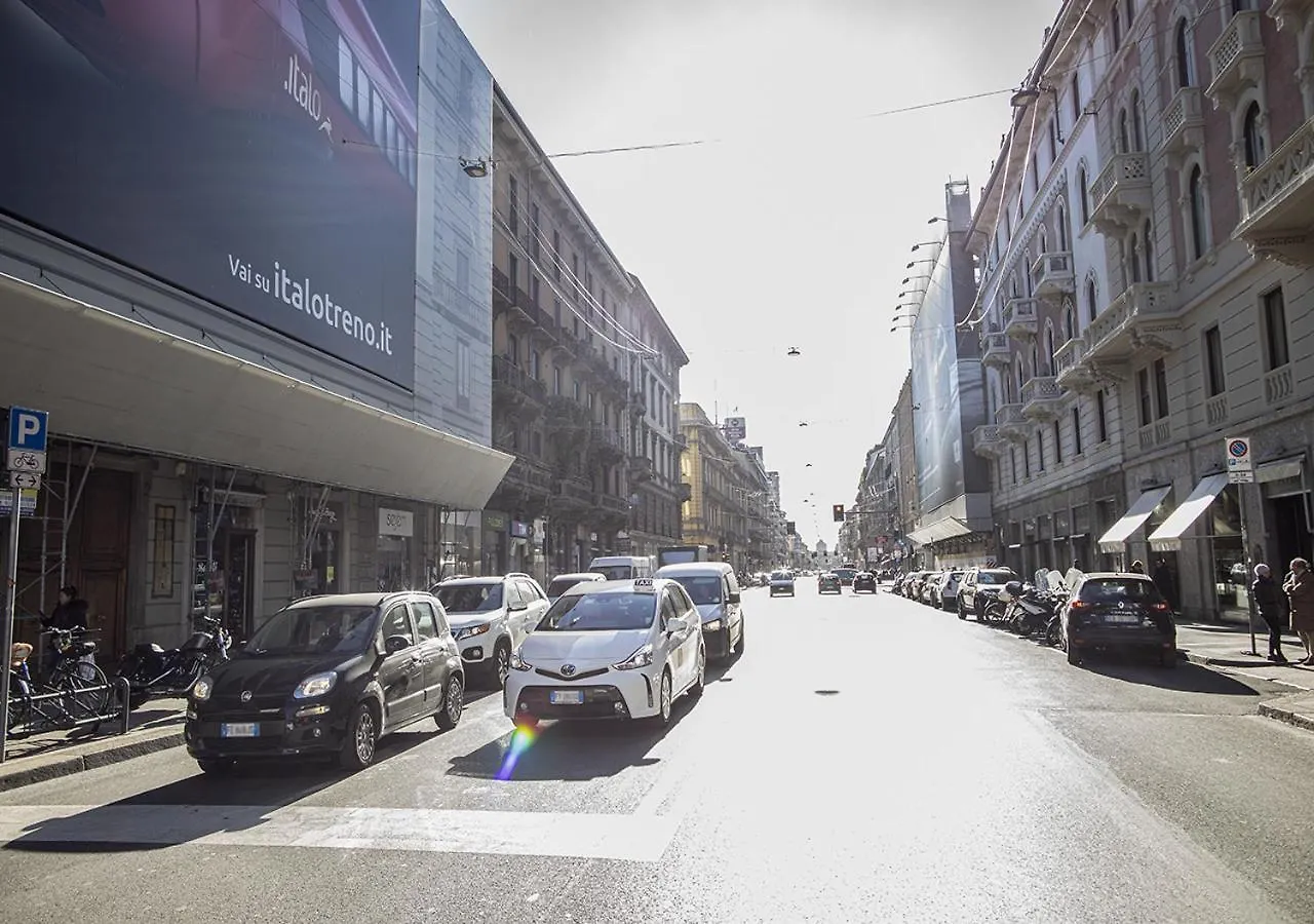 Smart Central Apartments Bayres Milan
