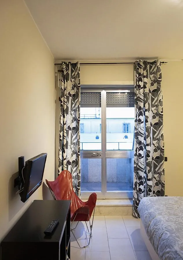 Smart Central Apartments Bayres Milan
