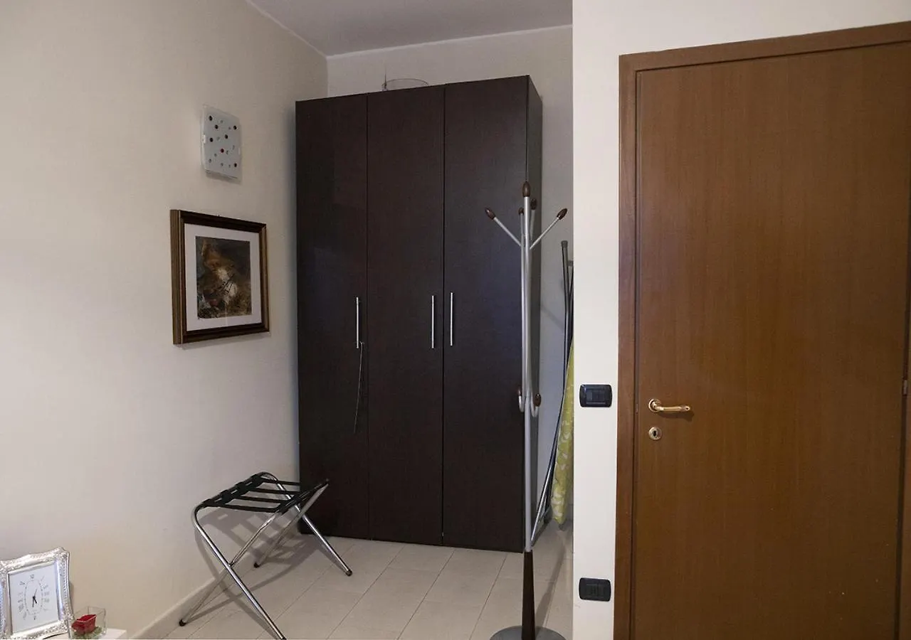 Smart Central Apartments Bayres Milan