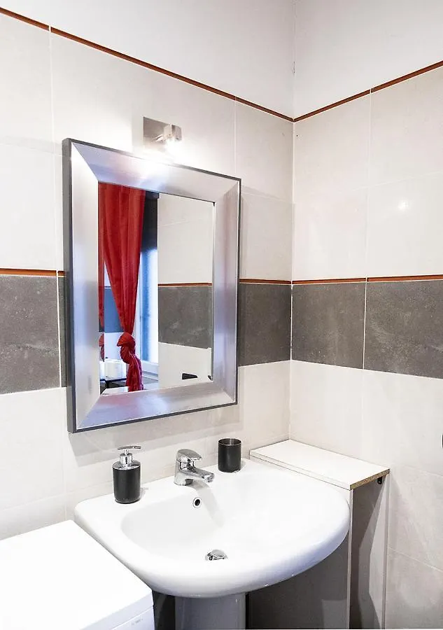 Smart Central Apartments Bayres Milan 0*,  Italy