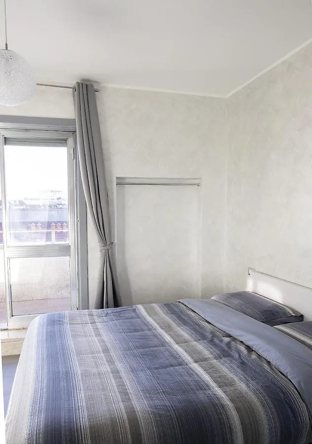 Smart Central Apartments Bayres Milan
