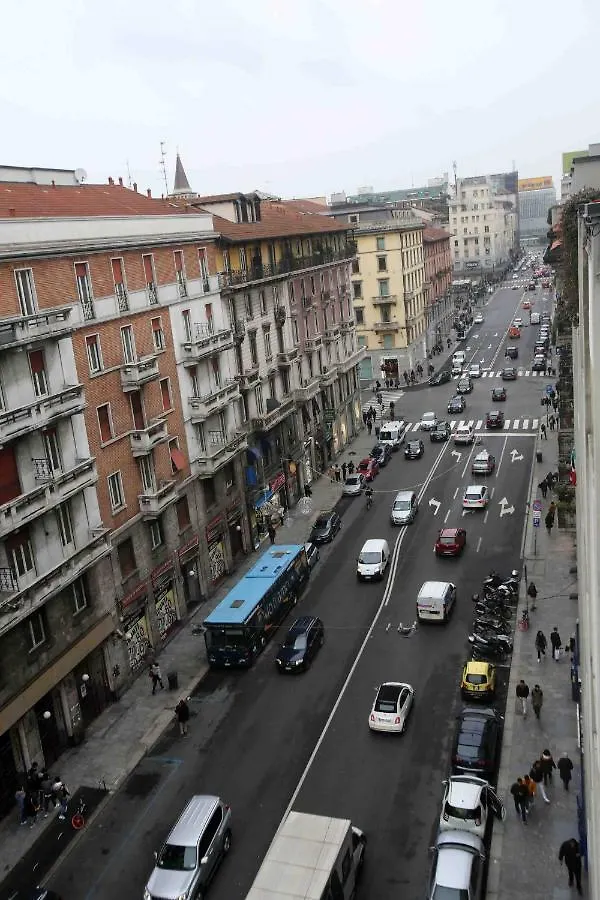 Smart Central Apartments Bayres Milan Italy
