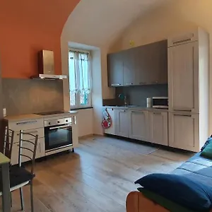 La Casa Degli Archi Appartement Tavarone