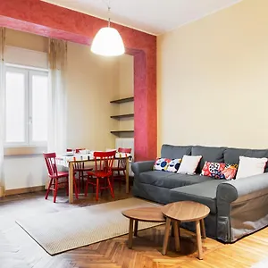 A Retreat In The Heart Of I Via Sapeto Apartment