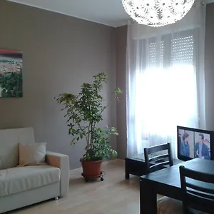  Appartamento Certosa 3 Bedrooms Italia