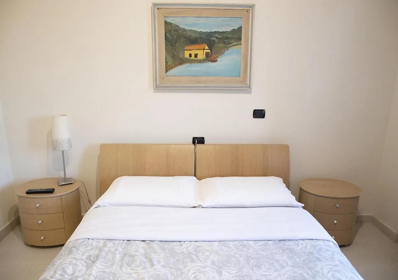 Smart Central Apartments Bayres Milan