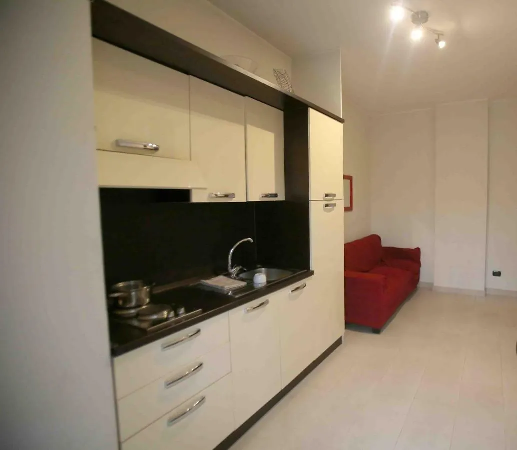 Smart Central Apartments Bayres Milan 0*,